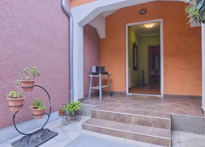 Apartament Arijana1 Mit Privater Terrasse By Interhome *