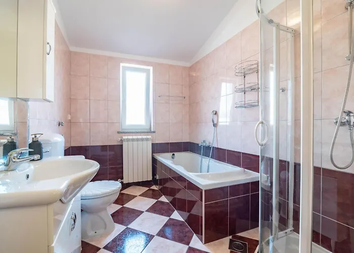 Apartament Arijana1 Mit Privater Terrasse By Interhome