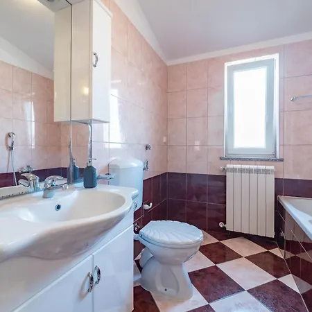Apartmán Arijana1 Mit Privater Terrasse By Interhome *